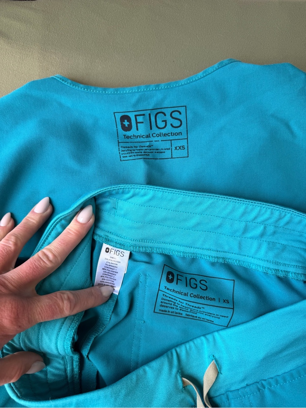 Figs Medical Scrub Set Bundle in Teal, Sky Blue, Black, Khaki, Gray - Picture 7 of 16